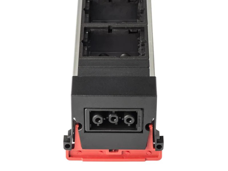 Bachmann Einbausteckerleiste Top Frame 2x T13, 6x ABD