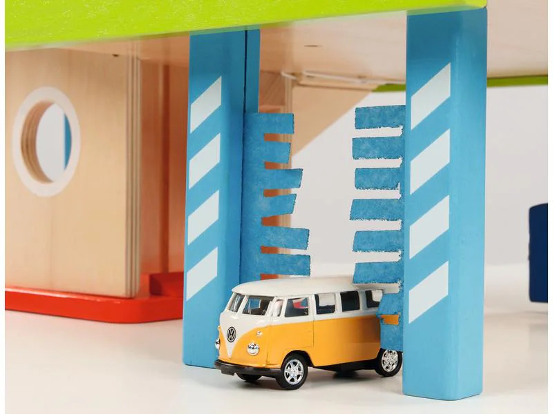 Goki Spielzeuggarage Parkhaus aus Holz