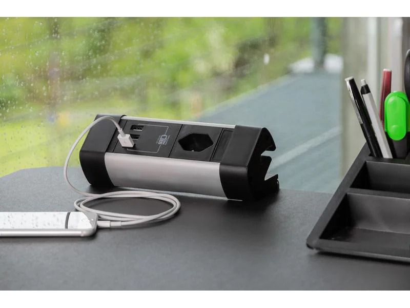 Max Hauri Tischsteckdosenleiste Office Line, 1x T13, 3x USB A