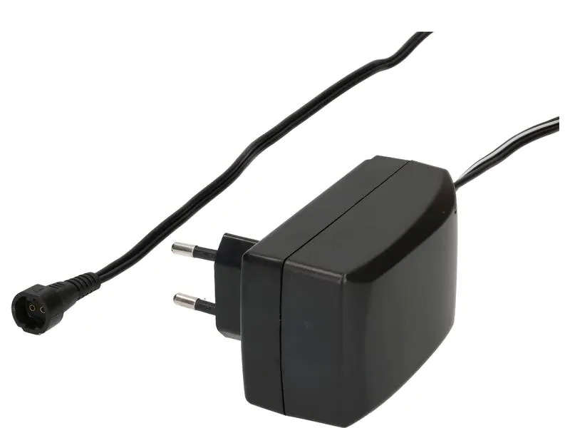 Max Hauri Steckernetzteil Universal 27 W, 3 - 12 V, 2250 mA