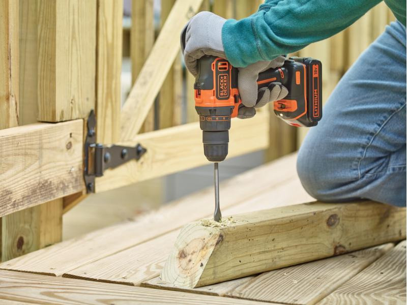 BLACK+DECKER Akku-Bohrschrauber BDCDD186K Kit
