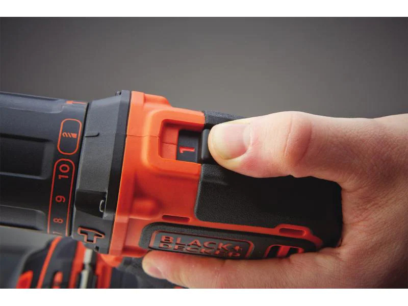 BLACK+DECKER Akku-Schlagbohrschrauber BDCHD18K Kit