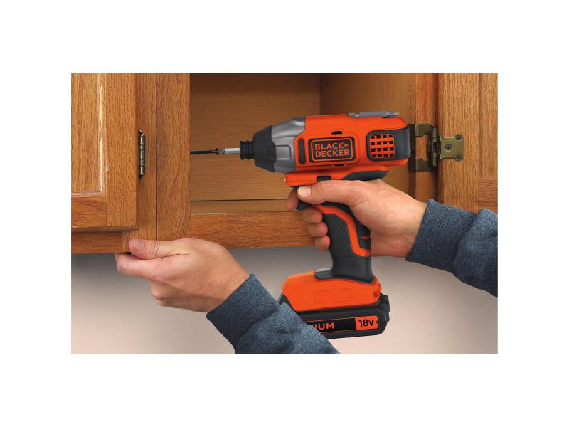 BLACK+DECKER Akku-Schlagschrauber BDCIM18N-XJ 18 V