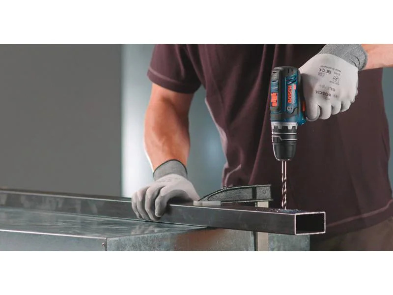 Bosch Professional Akku-Bohrschrauber GSR 12V-15 FC Solo in L-Boxx