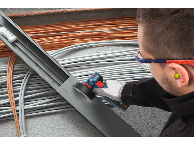Bosch Professional Akku-Winkelschleifer GWS 12V-76 V-EC Kit