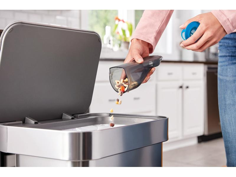 BLACK+DECKER Akku-Handsauger Dustbuster XXL Titanium