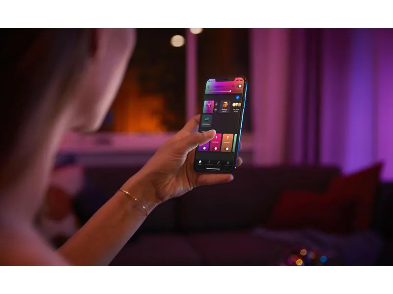 Philips Hue Leuchtmittel White &amp; Col. Amb. Lightguide, 6.5 W, Ellipse