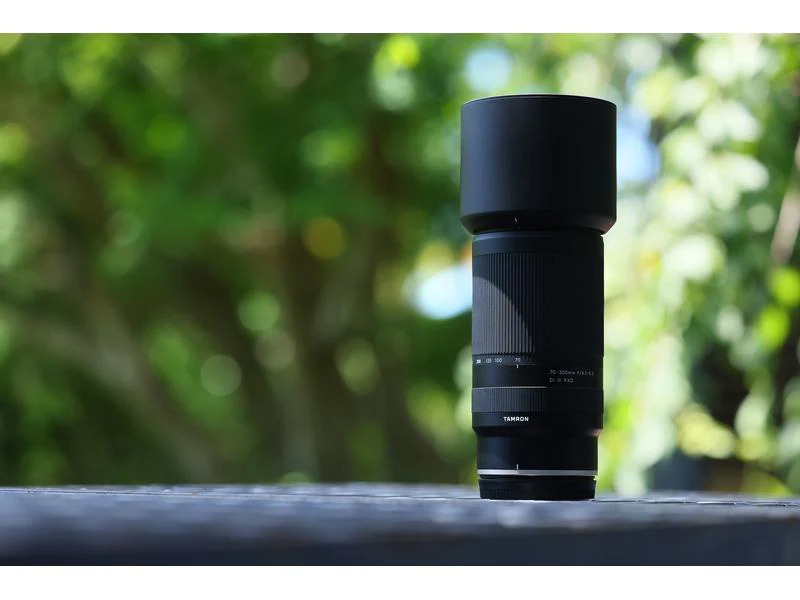 Tamron Zoomobjektiv AF 70-300mm f / 4.5-6.3 Di III RXD Sony E-Mount