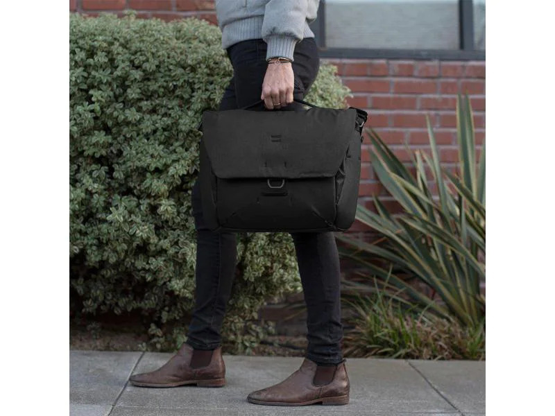 Peak Design Kamera-Tasche Everyday Messenger 13L v2 Schwarz