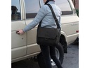 Peak Design Kamera-Tasche Everyday Messenger 13L v2 Schwarz