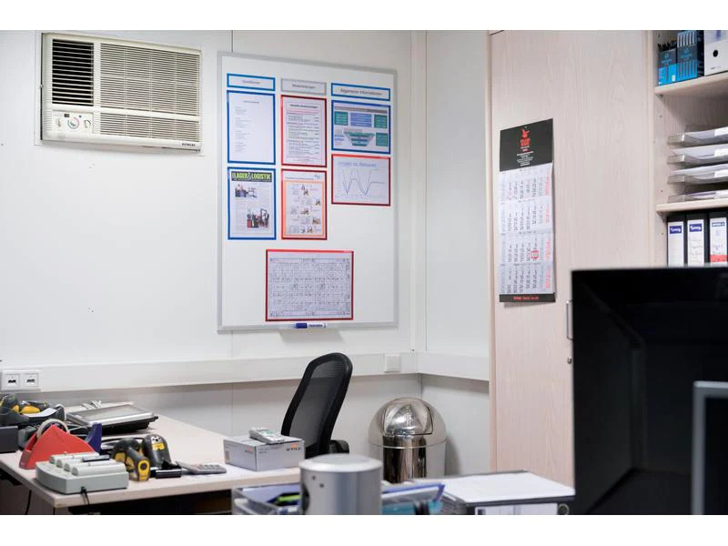 Franken Magnethaftendes Whiteboard Eco 45 cm x 60 cm, Weiss