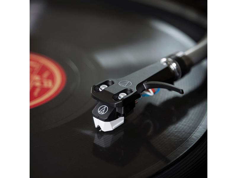 Audio-Technica Tonabnehmer AT-VM95SP/H inklusive Headshell