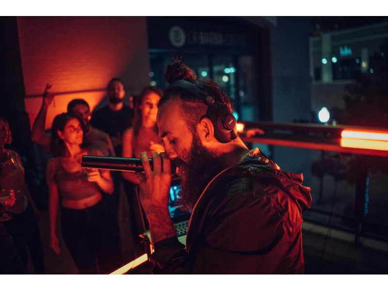 AKG Wireless Over-Ear-Kopfhörer AKG K371-BT Schwarz