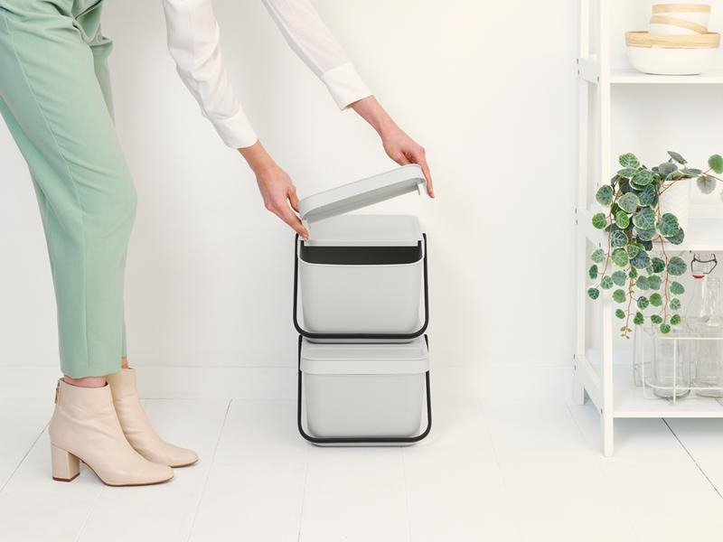 Brabantia Recyclingbehälter Sort &amp; Go 20 l, Hellgrau
