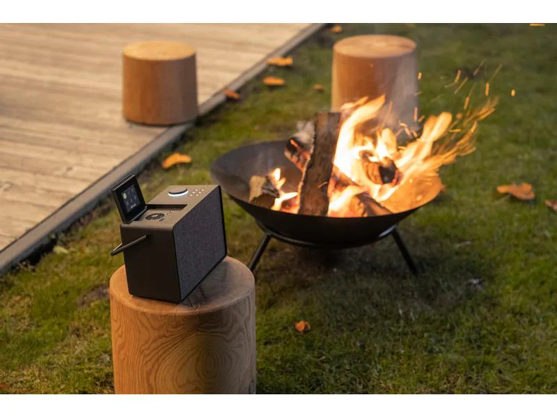 Pure Internet Radio Evoke Play Coffee Black