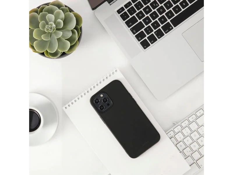 Hama Back Cover Finest Feel iPhone 14 Pro