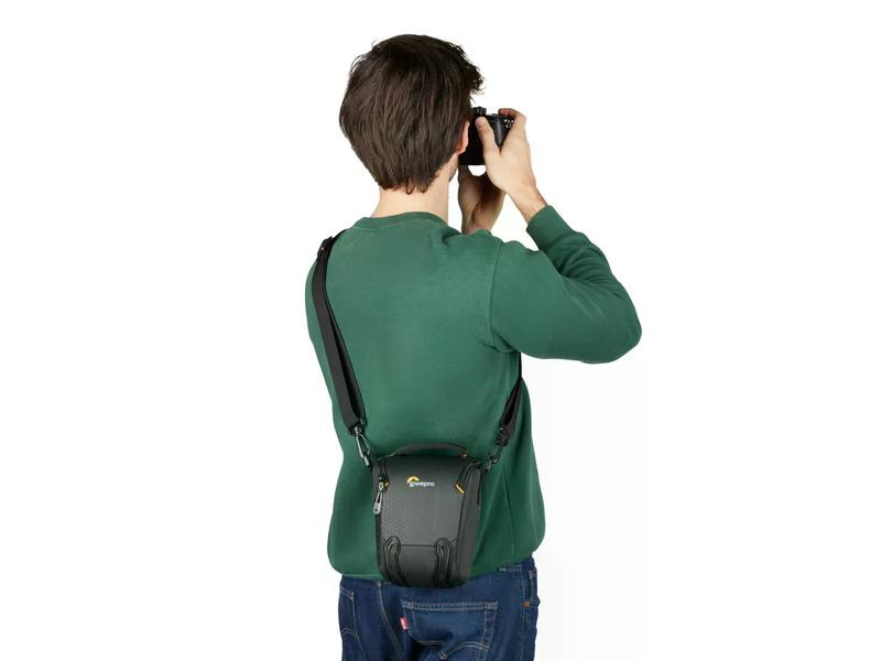 Lowepro Kamera-Tasche Adventura TLZ 30 III Schwarz