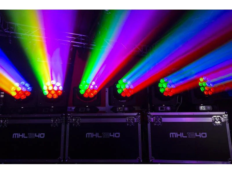 BeamZ Pro Moving Head MHL1240 Set