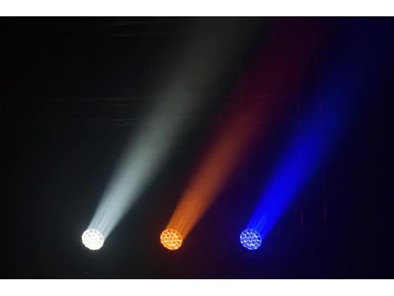 BeamZ Pro Moving Head MHL1915 Set