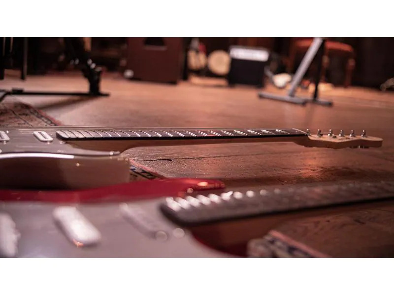 MAX E-Gitarre GigKit Rot