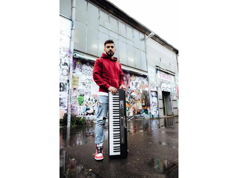 Casio Keyboard LK-S250