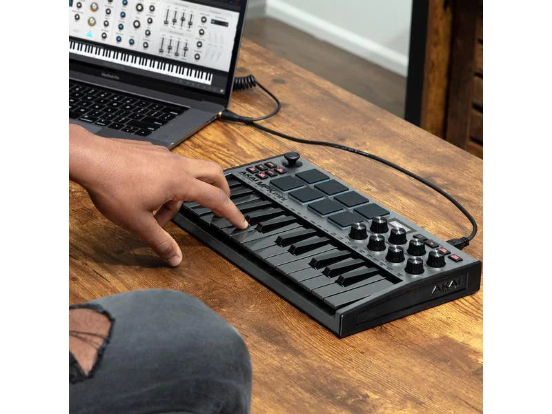 Akai Keyboard Controller MPK Mini MK3