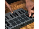 Akai Keyboard Controller MPK Mini MK3