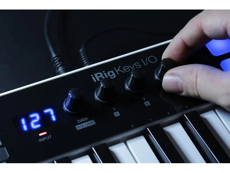 IK Multimedia Keyboard Controller iRig Keys I/O 49