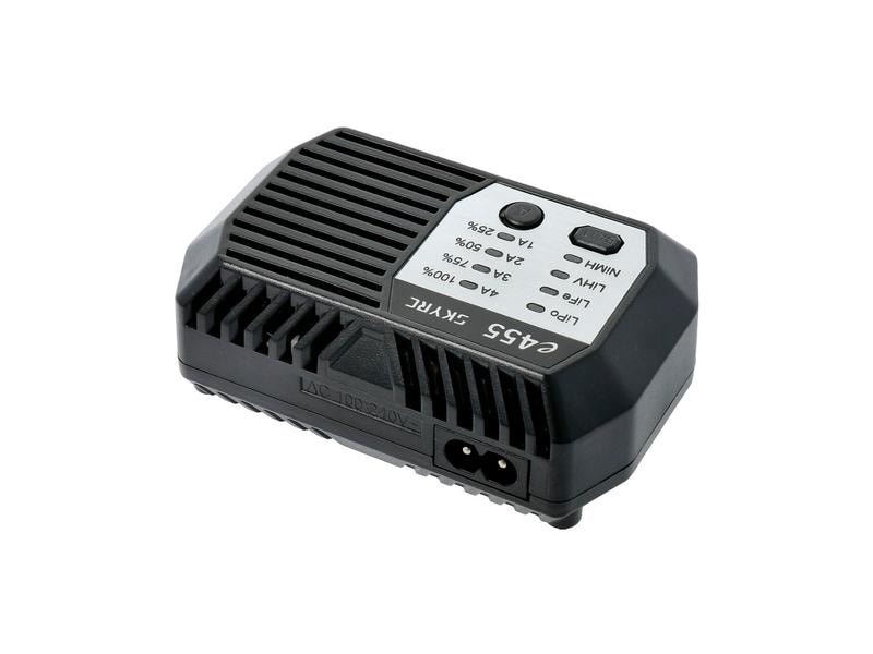 SKYRC Ladegerät e455 AC NiMH 6-8 / LiPo 2-4S, 50W