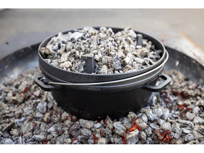 Nouvel Grilltopf Dutch-Oven, 5.7 l, Schwarz