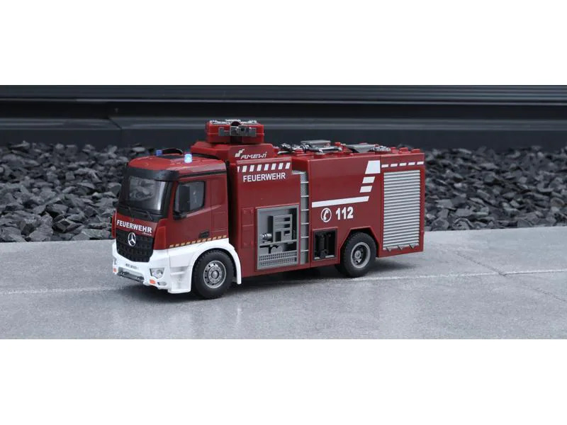 Amewi Mercedes Benz Arocs Feuerwehr Löschfahrzeug RTR, 1:18