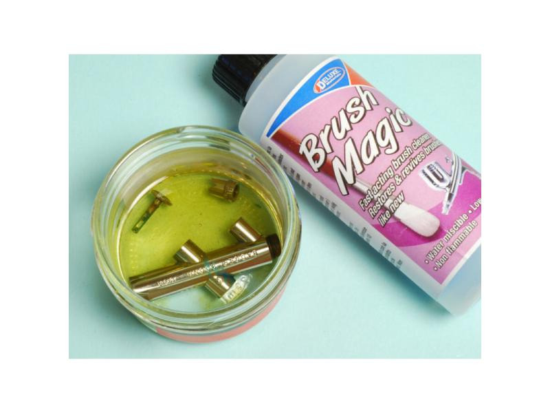 Deluxe Materials Pinselreiniger Brush Magic 125 ml, Transparent