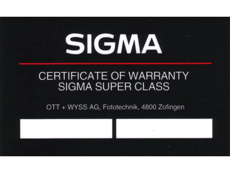 Sigma Zoomobjektiv 24-70mm f / 2.8 DG OS HSM NI