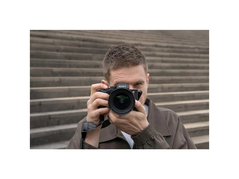 Sony Festbrennweite FE 14 mm F/1.8 GM