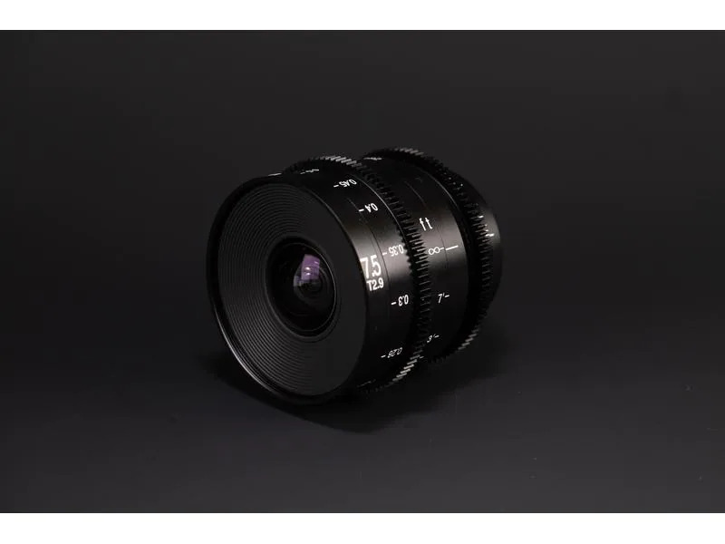 Venus Optic Festbrennweite 7.5 mm T2.9 Zero-D S35 Cine Lens – X-Mount