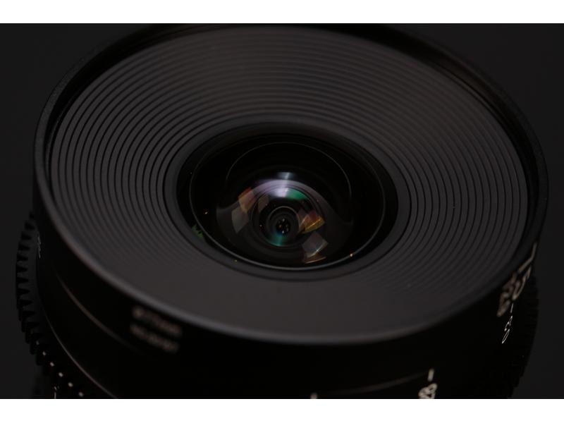 Venus Optic Festbrennweite 7.5 mm T2.9 Zero-D S35 Cine Lens – X-Mount