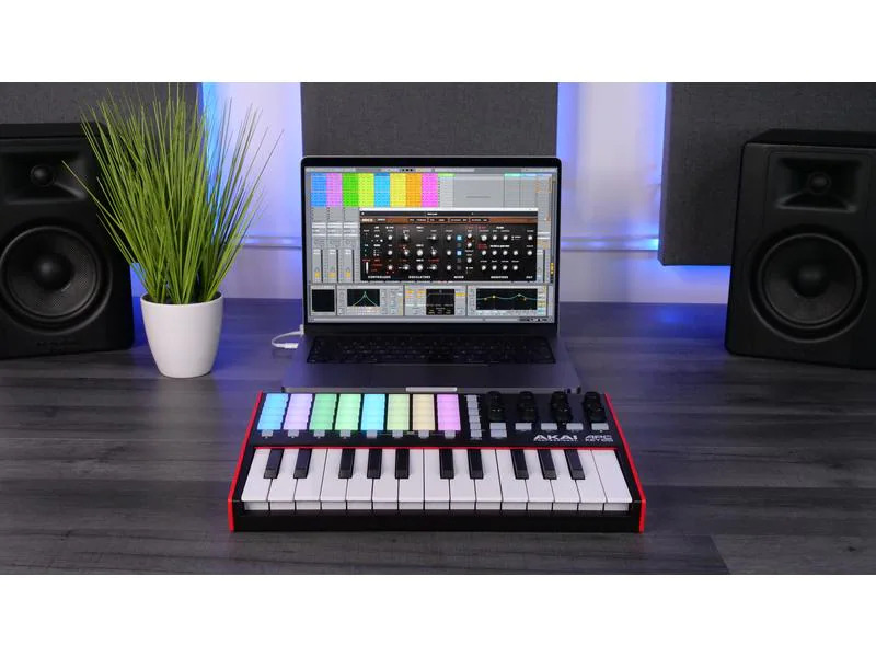 Akai Keyboard Controller APC Key 25 – MK2