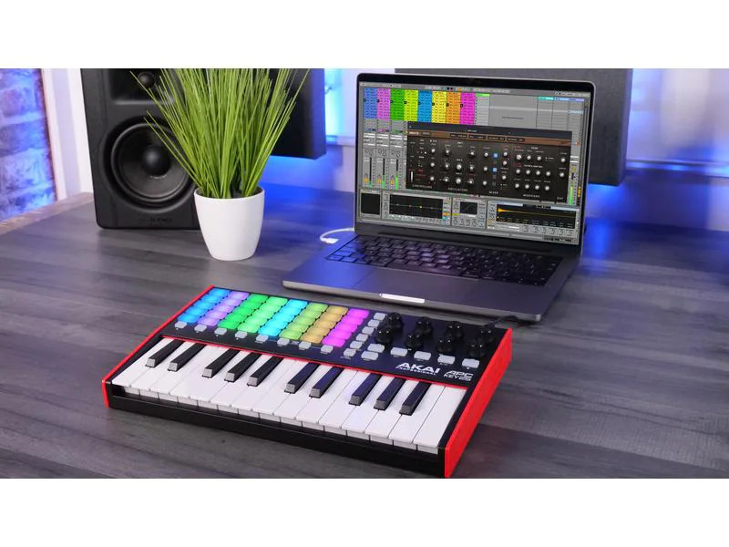 Akai Keyboard Controller APC Key 25 – MK2