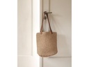 Esmée Schultertasche Braun, 42 x 36 cm