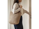 Esmée Schultertasche Braun, 42 x 36 cm