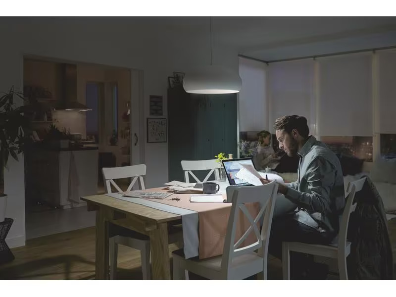 Philips Lampe (40W), 4.5W, E27, Tageslichtweiss (Kaltweiss)