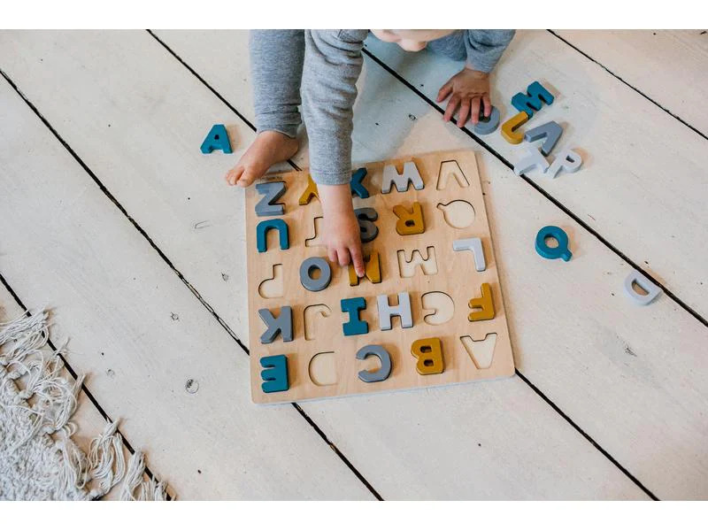 Kindsgut Holzpuzzle ABC-Puzzle Caspar
