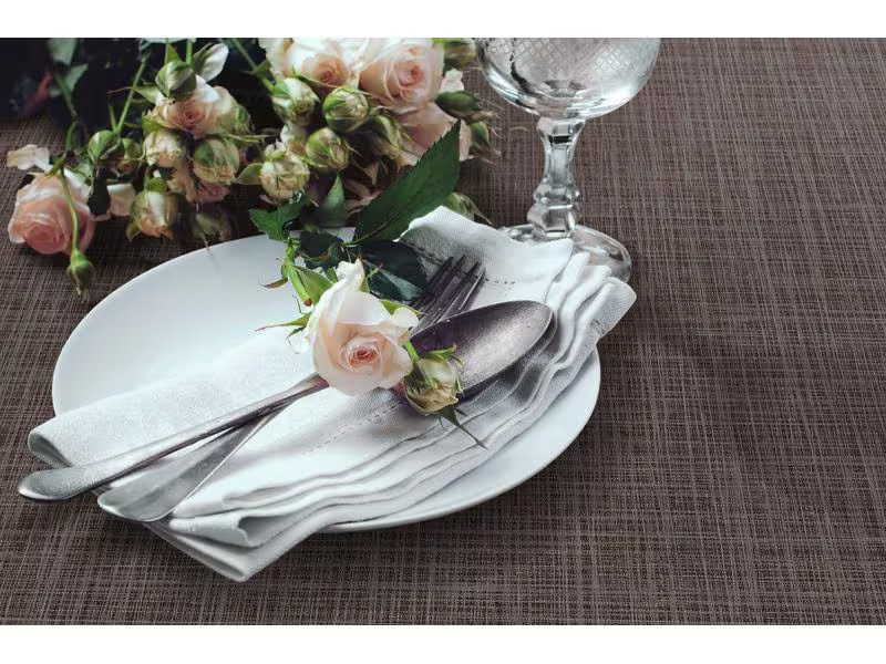 d-c-table Tischdecke Monte Carlo Sharon 150 cm x 2.2 m, Marone