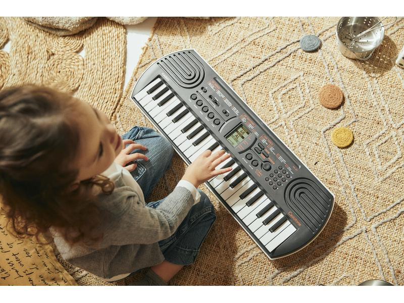 Casio Mini Keyboard SA-81