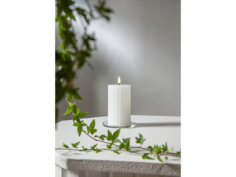 Star Trading LED-Kerze Pillar Flamme Stripe, Ø 7.5 x 15 cm, Weiss