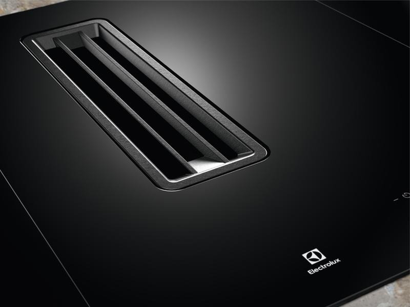 Electrolux Induktionskochfeld mit Abzug DMGL8362AO Rahmenlos