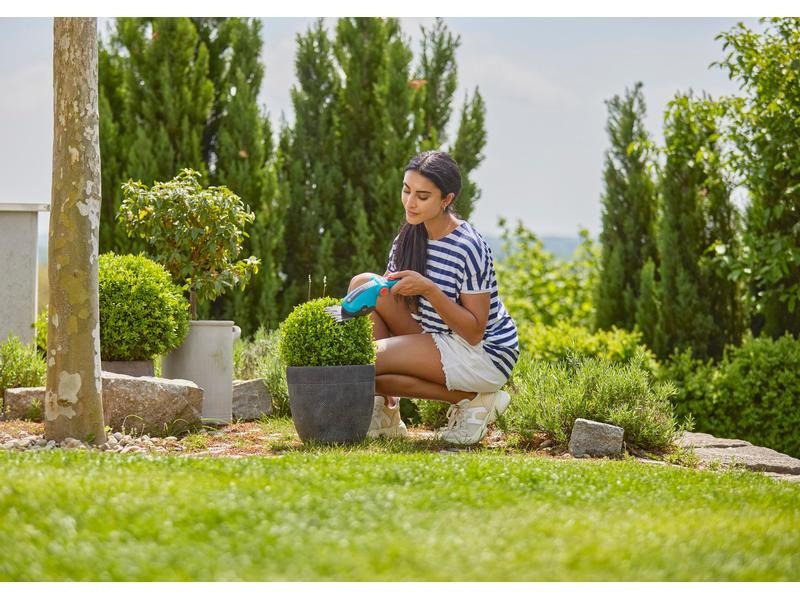 Gardena Akku-Gras-/Strauchschere ComfortCut Li