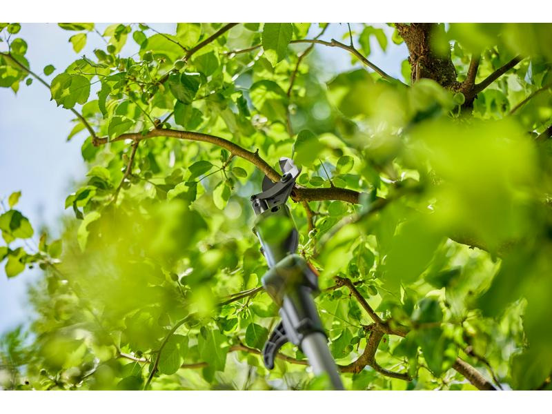 Gardena Akku-Teleskop-Baumschere HighCut 250/18 V P4A Ready To Use
