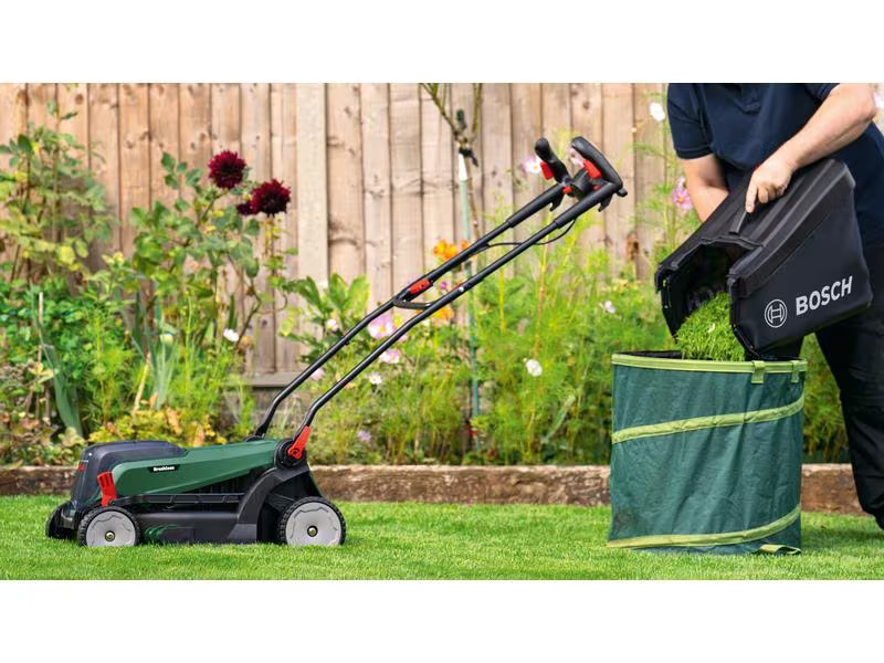 Bosch Akku-Rasenmäher UniversalRotak 2x18V-37-550 Solo
