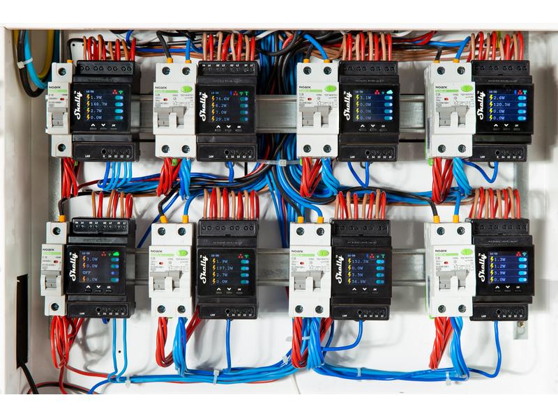 Shelly Shelly Pro 4PM LAN und WiFi-DIN-Rail Switch